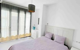 2 Bedroom Apartment Next To Plaza De La Merced